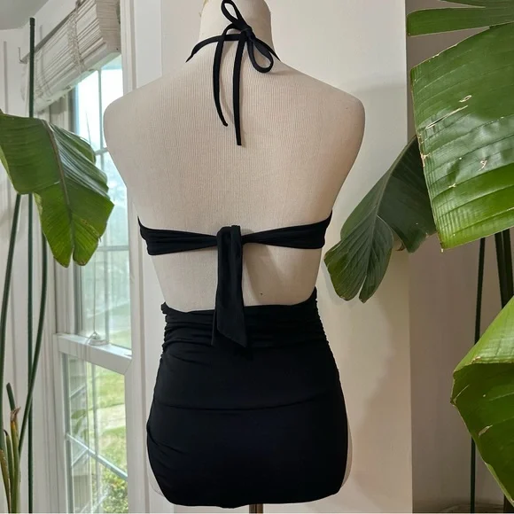 Melissa Odabash
Lyon Black High Waist Bandeau Bikini set - Picture 5 of 7